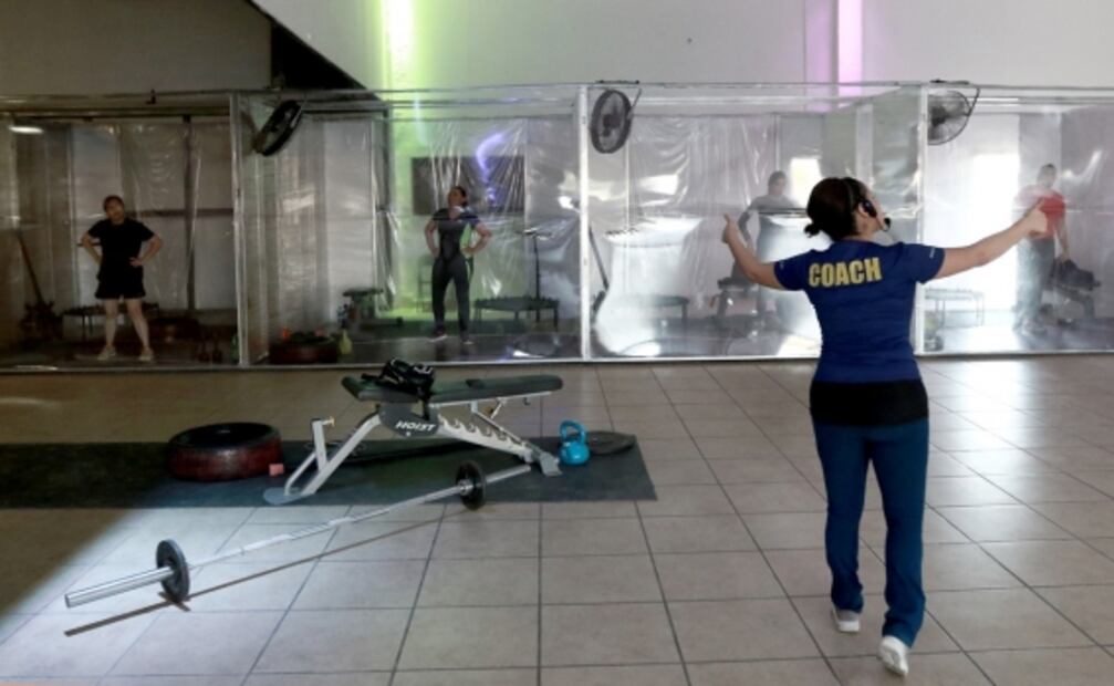 Lucha libre, la Santa Muerte y Covid fitness, entre las mejores fotos de la semana