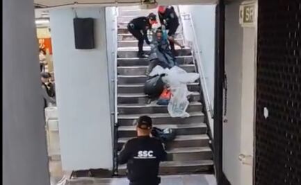 Captan a policías sacando a rastras a persona en situación de calle de la Línea 3 del Metro; asuntos internos investiga a los elementos