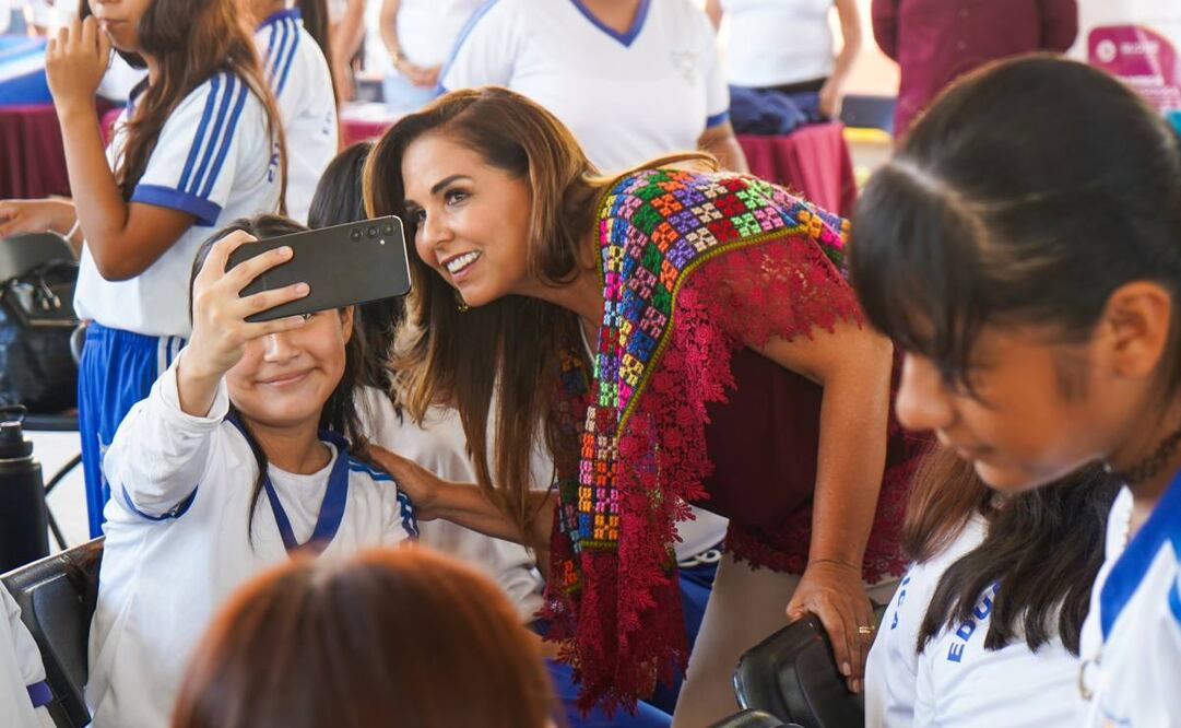 El Instituto Mexicano de la Juventud realizó la "Jornada Nacional de Tequios por la Paz y contra las Adicciones". Foto: Especial