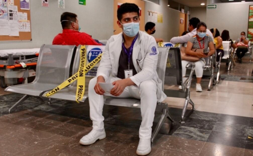 Aplicación de vacunas, amor en pandemia e inicio de la cuaresma, entre las fotos de la semana