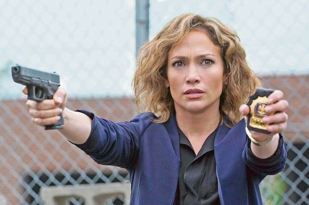 La actriz y cantante da vida a una detective en la serie que también produce y que estrena su segunda temporada (FOTOS: UNIVERSAL CHANNEL)