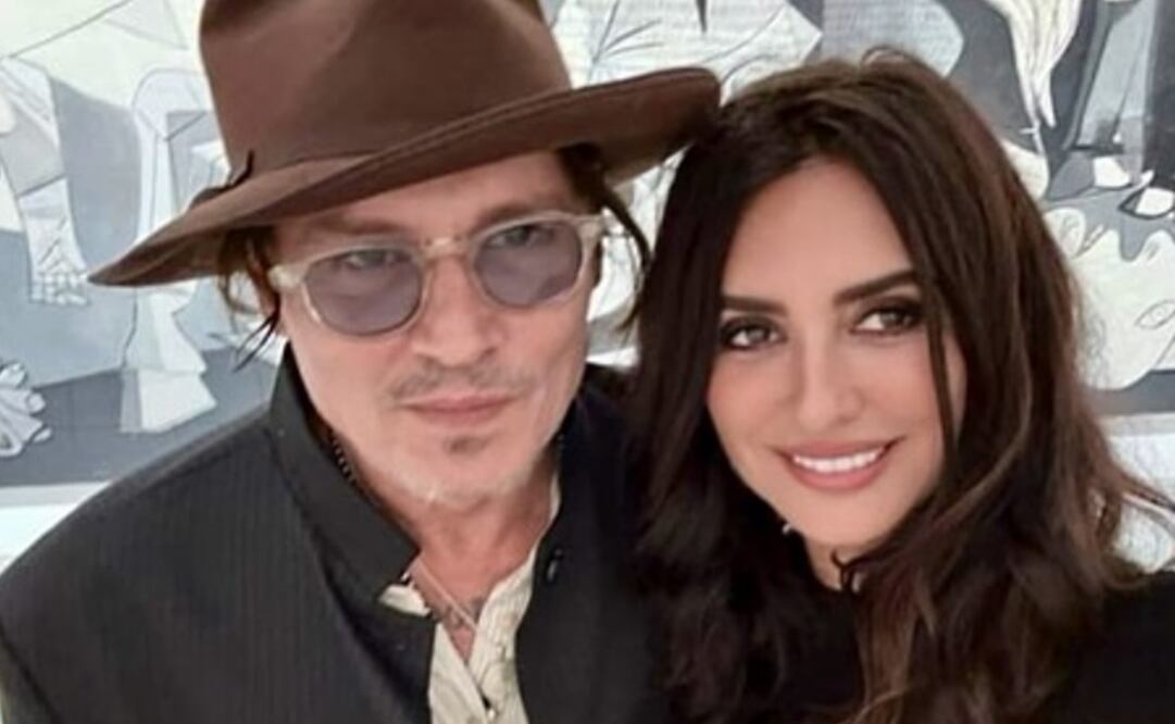 Johnny Depp y Penélope Cruz juntos en Madrid. Foto: Instagram Museo Reina Sofía.