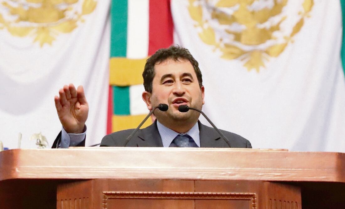 Reforma. César Cravioto se pronunció por un marco jurídico que acabe con el cobro piso “desde las instancias gubernamentales hasta las delegaciones, tal y como ocurre hoy”