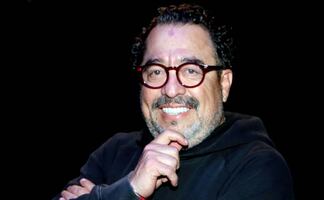 "El Borrego" Nava sufre parálisis facial por estrés; el comediante se recupera sin dejar de trabajar 