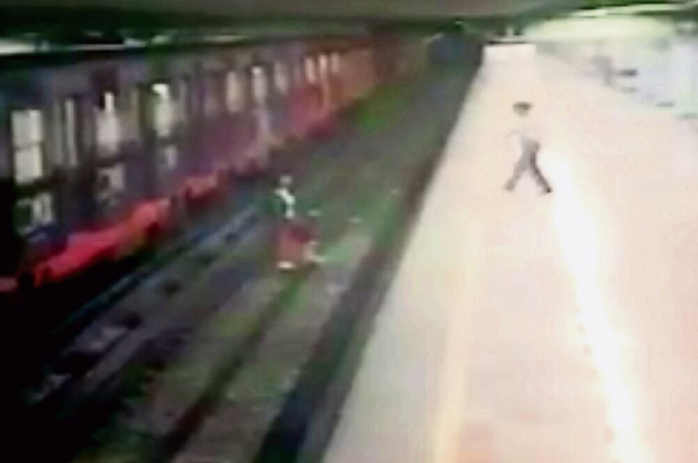 Hace una semana, Oyuki intentó suicidarse y se aventó junto con su hijo de tres años a las vías del metro Tepito. (ARCHIVO EL UNIVERSAL)