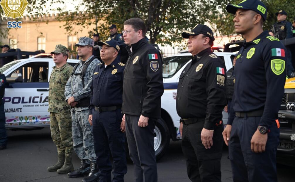 Secretaría de Seguridad capitalina realiza despliegue operativo en colonias de Venustiano Carranza; participan 520 efectivos.
Foto: Especial.
