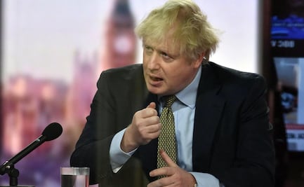 Por Covid-19, Boris Johnson contempla endurecer restricciones en Reino Unido