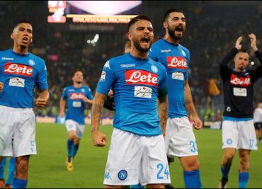 Napoli es líder con victoria ante la Roma