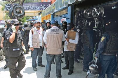 Controlan 4 familias el robo de autopartes