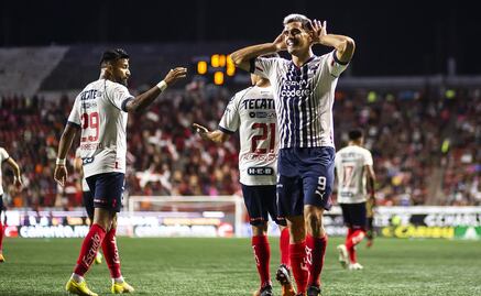 Rayados arrebata liderato al América tras derrotar a los Xolos