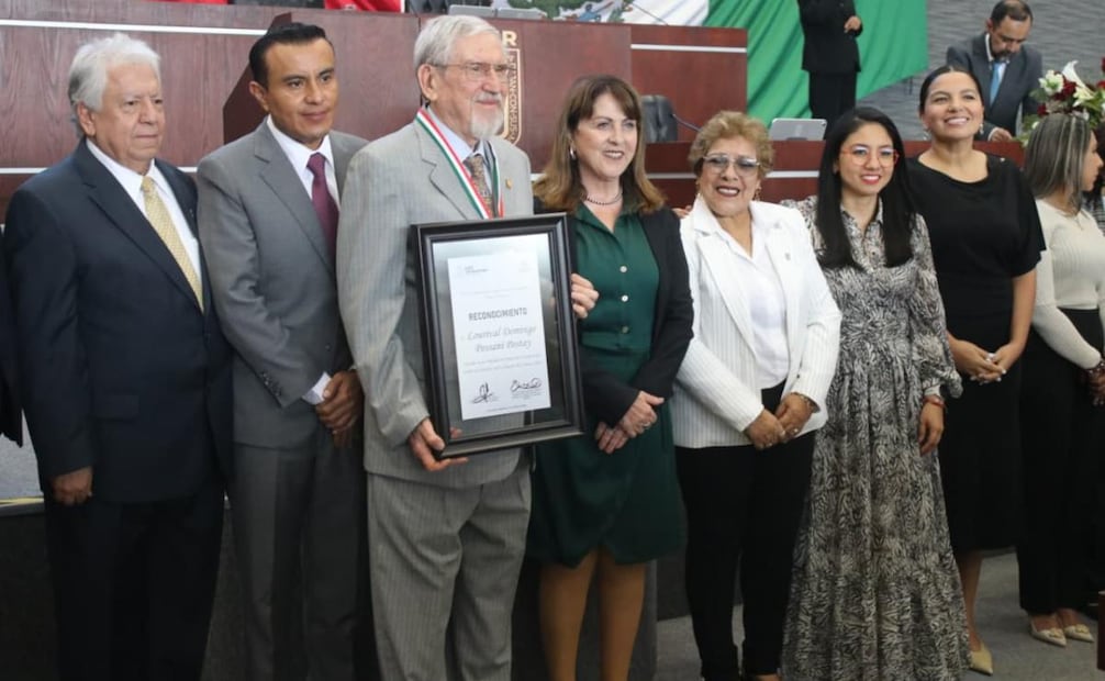 Durante el evento, la gobernadora entregó la Medalla de Honor 2026 a ciudadanos destacados en áreas de ciencia, cultura, tecnología y deporte. Fotos: Especiales.