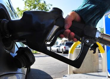 ¿Por qué los británicos están haciendo compras de pánico de gasolina?