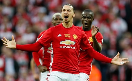 Ibrahimovic regresa al Manchester United con un contrato de una temporada