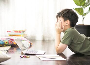 China promulga una ley para reducir las tareas escolares