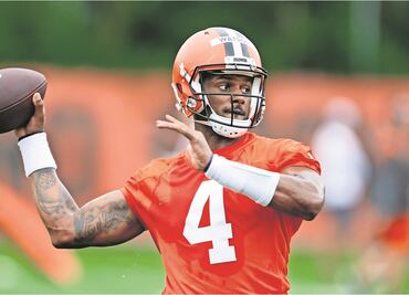 Deshaun Watson, quarterback de los Browns, aún no sabe si podrá jugar