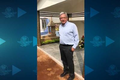 ”Dichoso mes que empieza con Todos Santos y termina con San Andrés”,la broma de AMLO en el Día de Muertos