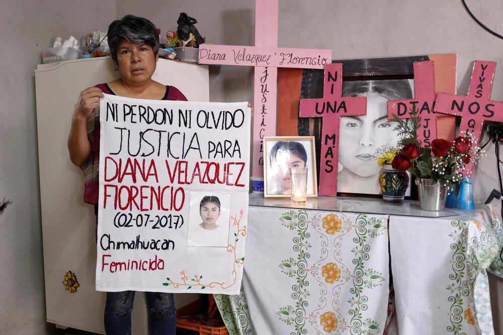 Lidia Florencio, mamá de Diana. La joven fue violada y asfixiada, en 2017, por una persona a la que las autoridades aún no identifican. AGUSTÍN SALINAS. EL UNIVERSAL