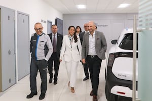 Aguascalientes fortalece alianza con Nissan; Tere Jiménez se reúne con su CEO global