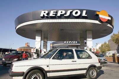 Repsol, segunda petrolera del orbe con mayor caída bursátil