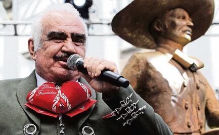 Vicente Fernández se lanzó al estrellato con sólo 100 pesos