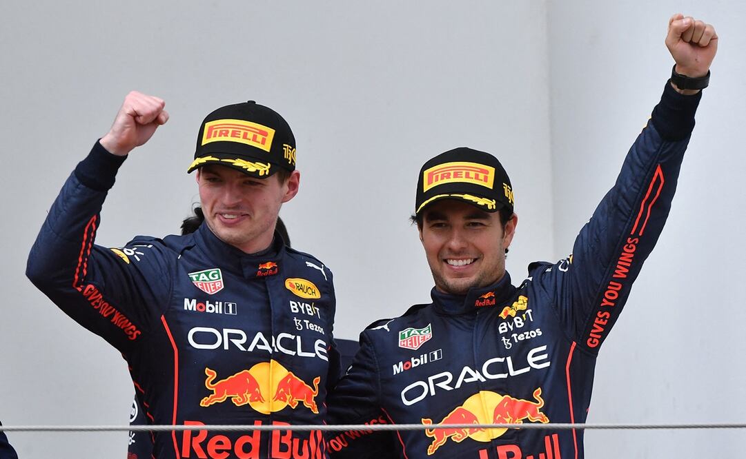 Checo Pérez y Max Verstappen, pilotos de Red Bull - FOTO: Especial