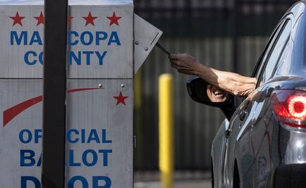 En plena jornada electoral de EU, reportan fallas en máquinas de votación en Arizona