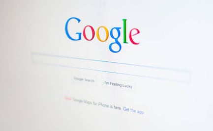Google integra en buscador y Chrome función para detectar contenido creado por IA; desarrolla YouTube Ask para interactuar con videos