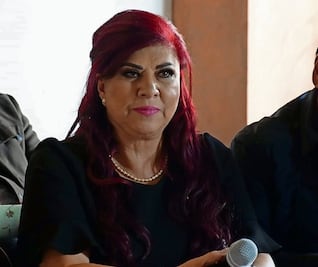 Senadora y juzgadora de jueces