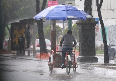 Registran lluvia en zonas centro y sur de CDMX