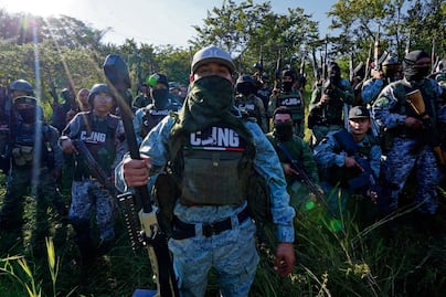 EU sanciona a red de cocaína en Ecuador ligada al CJNG y al Cártel de Sinaloa; estaba integrada por 8 personas