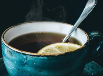 3 recetas de té para cuidar tu salud en días de lluvia