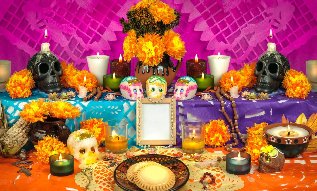 La Friki Ofrenda tiene el objetivo de rendir tributo a los muertos de una manera muy particular y única. Foto: Istock