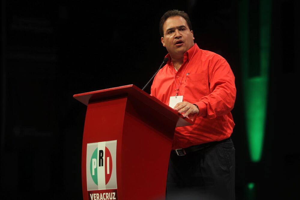 Javier Duarte de Ochoa es elegido candidato de el PRI para la gubernatura de Veracruz