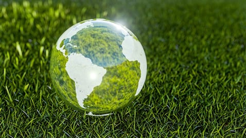 ¿Puede Ecuador lograr "lo imposible" y pasar de una economía petrolera a la bioeconomía?