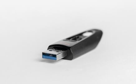 ¿Qué tan seguro es guardar tus archivos en una memoria USB?
