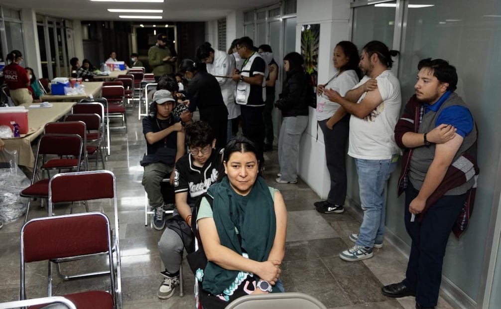Continúa jornada de vacunación en la CDMX (22/02/2026). Foto: Hugo Salvador / EL UNIVERSAL