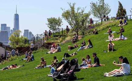 Estados Unidos reporta primera reducción de contagios de Covid-19 en 11 meses