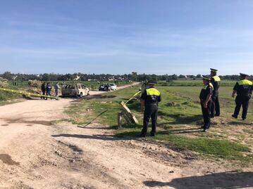Hallan 5 cuerpos calcinados dentro de un auto en Edomex