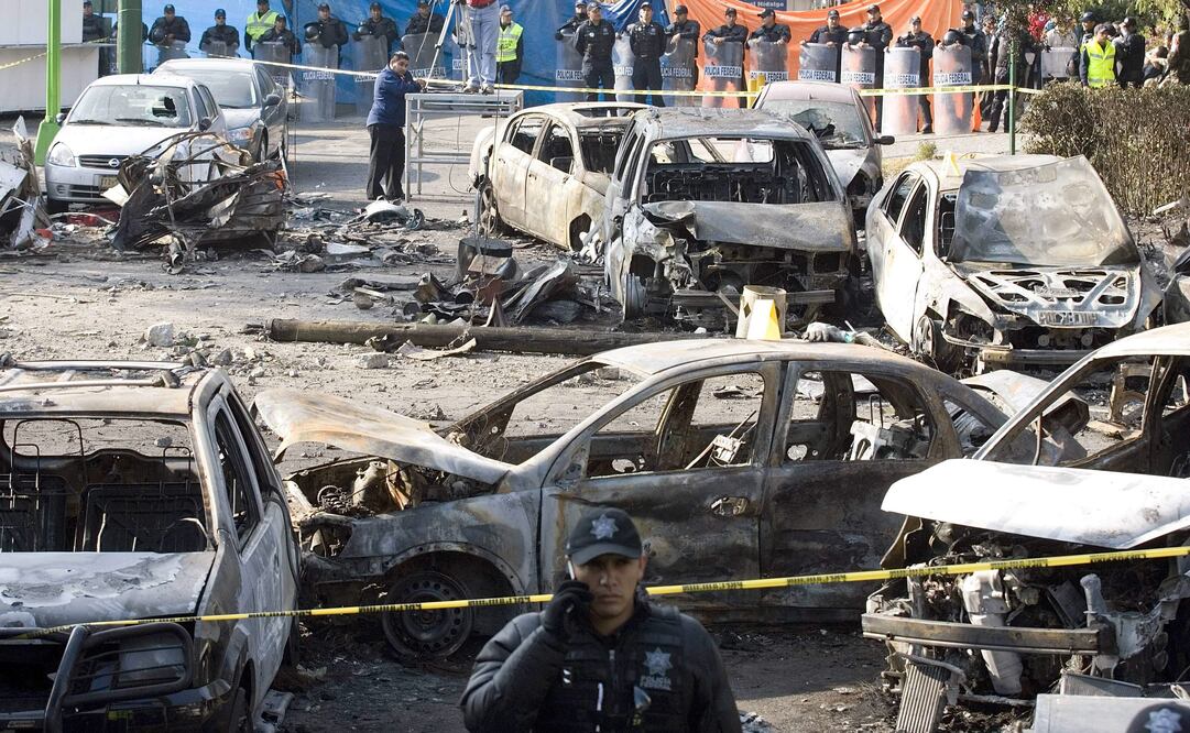 Escena en Paseo de la Reforma donde murió Juan Camilo Mouriño, títular de la Segob en el mandato de Felipe Calderón. Foto: Archivo