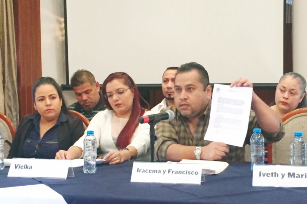 En conferencia, Cecilia Rodríguez (der.) acusó a autoridades de proteger "las negligencias" que mataron a los bebés. (FOTO: Pedro Sánchez. EL UNIVERSAL)