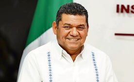 Javier May y el hermano de AMLO gozan en palco VIP