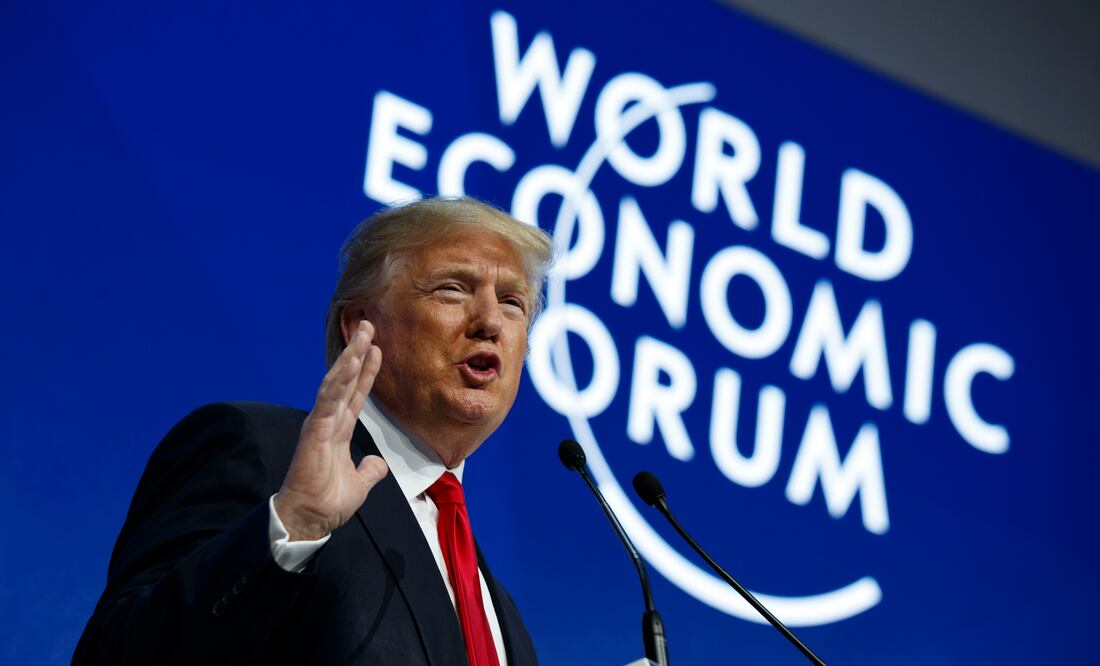 "EU primero, no quiere decir EU solo", apunta Trump y pide invertir en su país