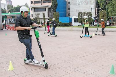 Lime deberá retirar sus scooters de la Ciudad 