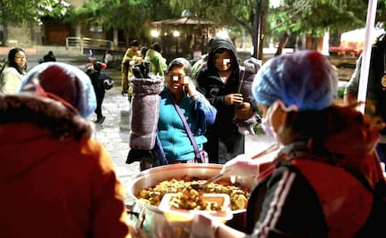Brindan cobijas y alimentos a personas en situación vulnerable en Coyoacán; buscan protegerlos de bajas temperaturas