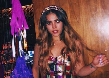 ¿Cuánto cuesta la tiara de cumpleaños Miu Miu de Danna Paola?