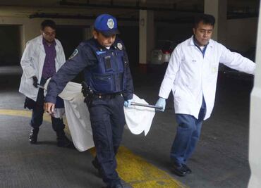 Empleados hallan un muerto y dos intoxicados en hotel en la Miguel Hidalgo