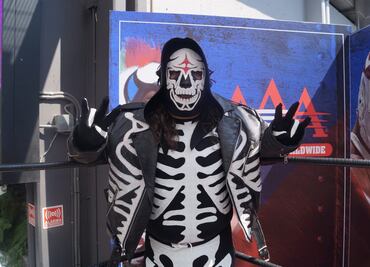 Revelan último mensaje de La Parka tras sufrir el accidente en el ring