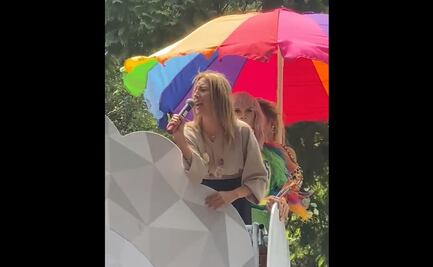 Mafe Walker habla "alienígena" en Pride CDMX y la tunden en redes
