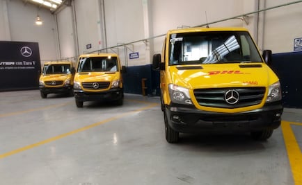 Mercedes-Benz Vanes realiza entrega de unidades a DHL