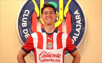 Chivas presenta oficialmente a José Castillo como su primer refuerzo rumbo al Clausura 2024
